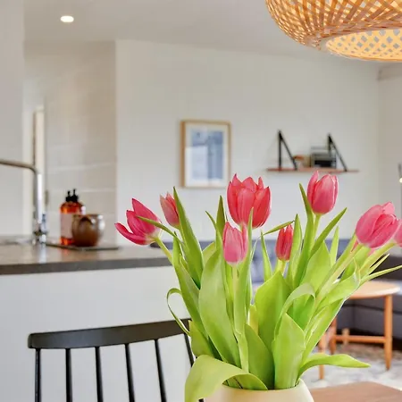 Karli - 330m To The Fjord By Interhome